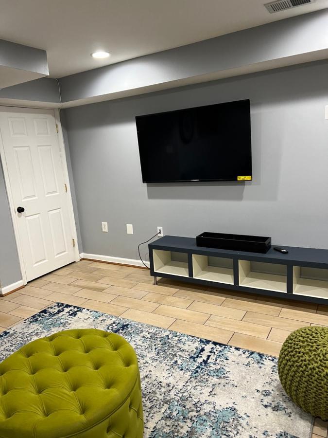 Chic Downtown In-Law Suite Washington Exteriör bild